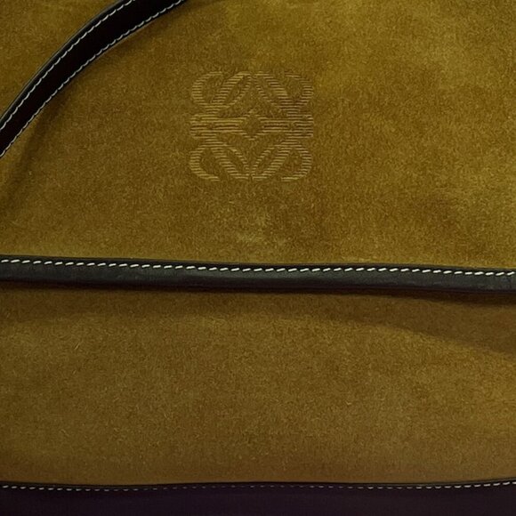 Loewe Olive and Black Crossbody Bag - Picture 3 of 15